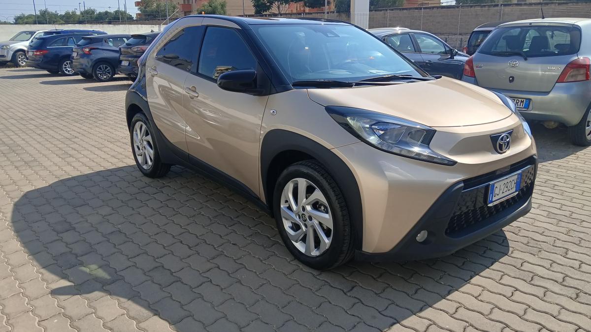 Toyota Aygo X 1.0 VVT-i 72 CV 5 porte Trend
